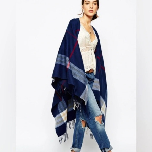 Ganni Fringed Poncho in Navy Check - Picture 2 of 8